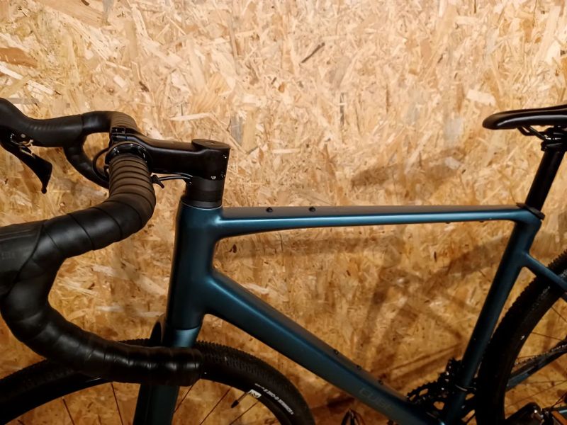 Gravel kolo NUROAD RACE 2026 royalgreen´n´black, velikost rámu L