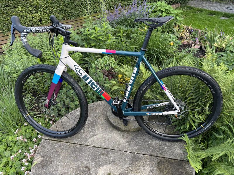 Cinelli Zydeco 2025 (vel. L) – Shimano GRX 2x10 / Columbus