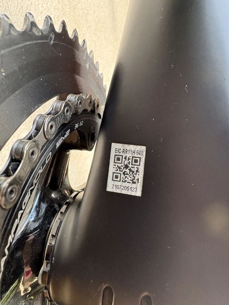 Colnago V3Rs | UAE Emirates | 54s | 183-190cm |