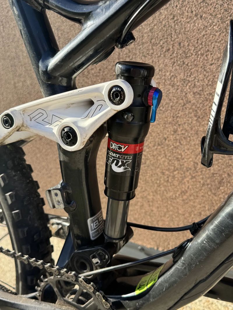 Trek Remedy 8