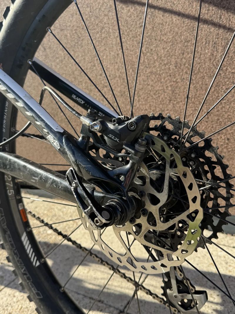 Trek Remedy 8