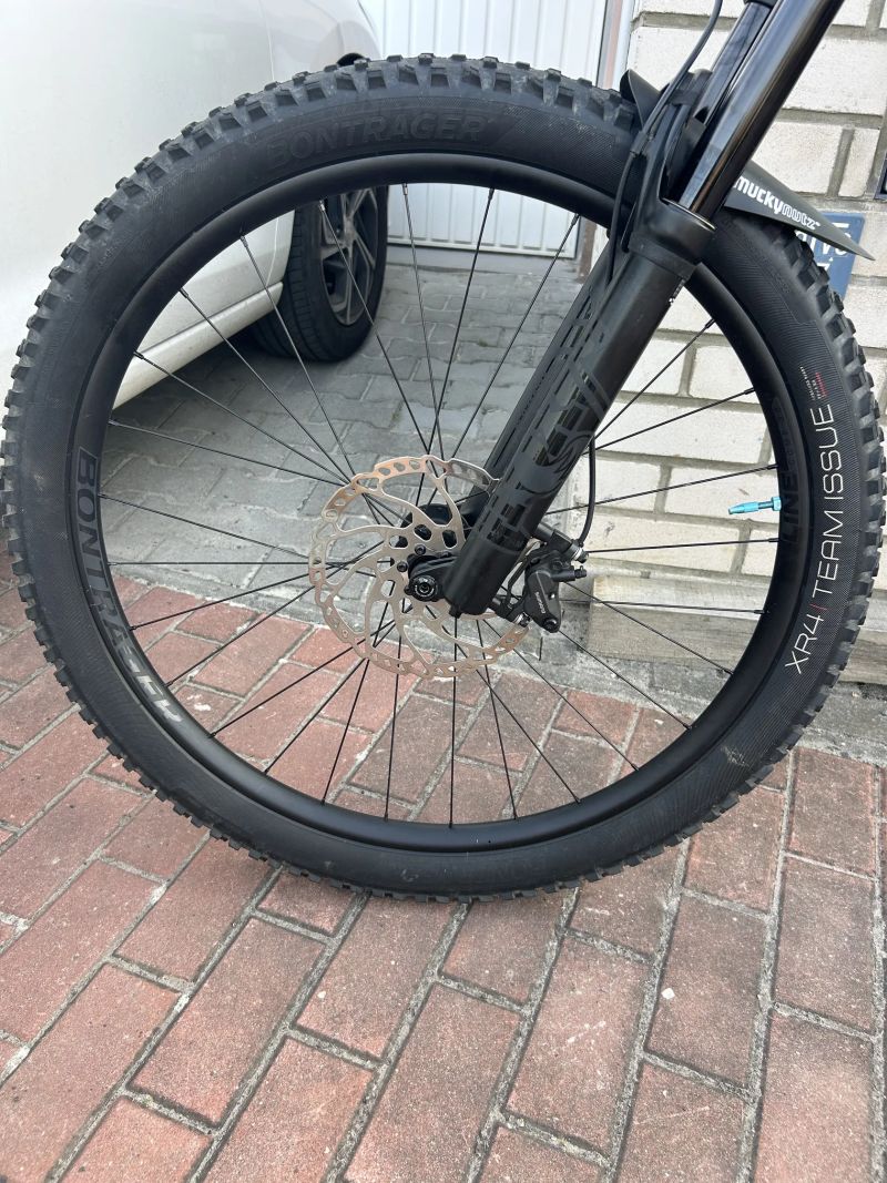 Trek Roscoe 9