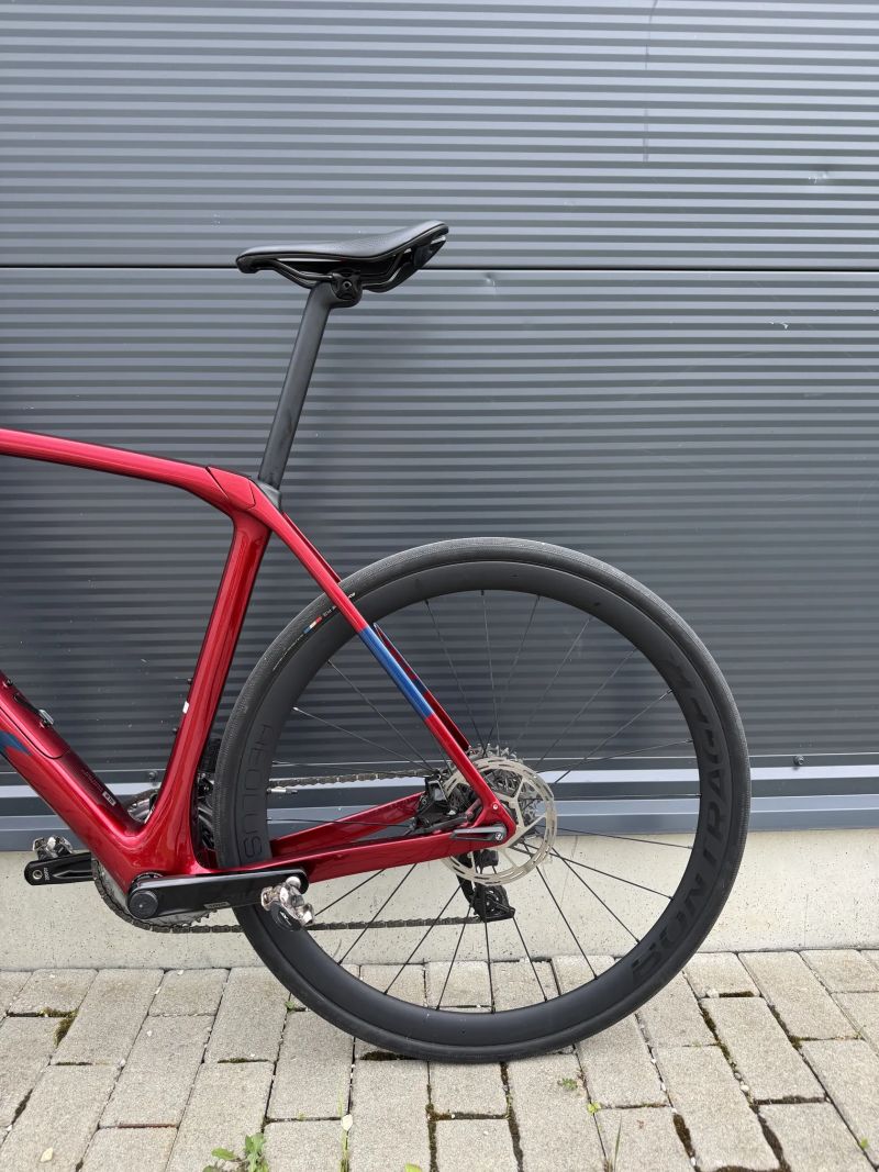 Trek Domane SLR 6 Gen 4 Project One