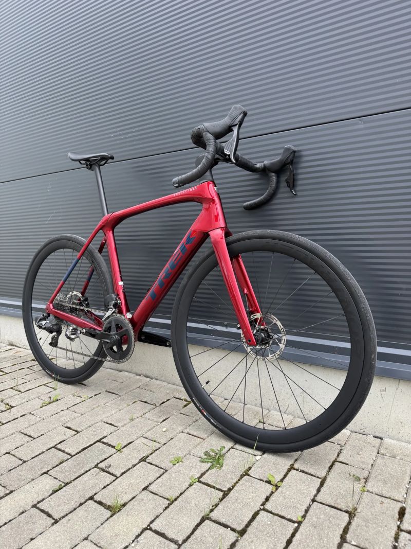 Trek Domane SLR 6 Gen 4 Project One