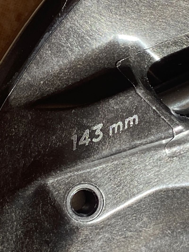 Sedlo Specialized Phenom Expert 143mm prakticky nové