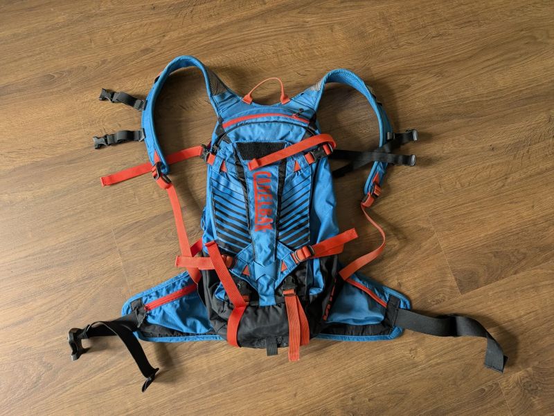 Camelbak Kudu 12 s chráničem páteře