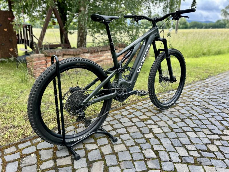 Specialized Turbo Levo 3 Alloy L - 2025 jen 630 km!