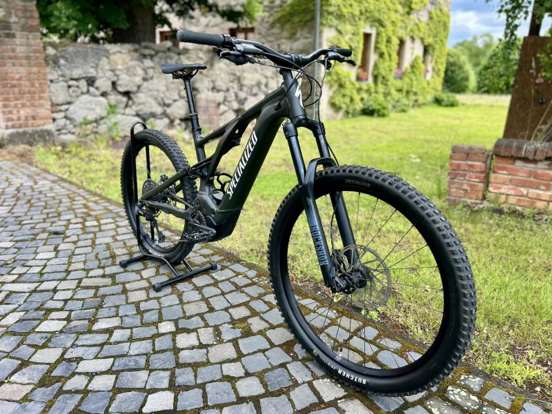 Specialized Turbo Levo 3 Alloy L - 2025 jen 630 km!