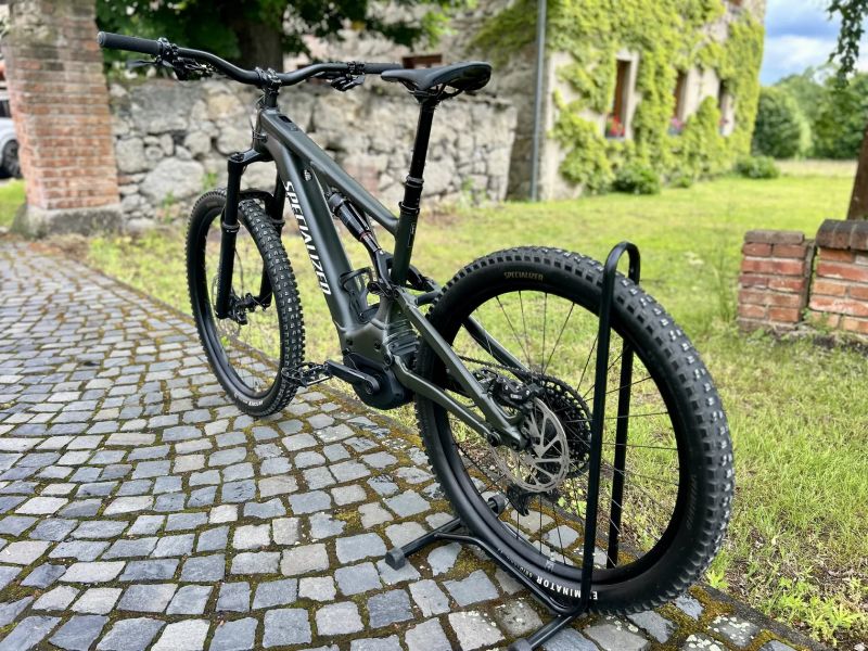 Specialized Turbo Levo 3 Alloy L - 2025 jen 630 km!