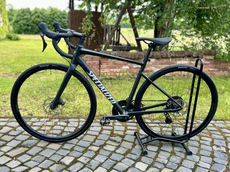 Specialized Allez E5 2026 vel 52 jen 50km!