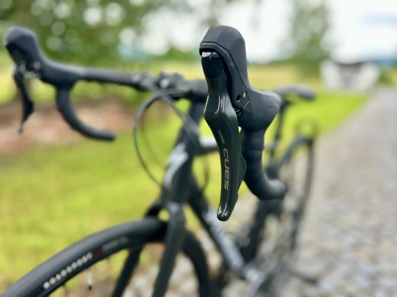 Specialized Allez E5 2026 vel 52 jen 50km!