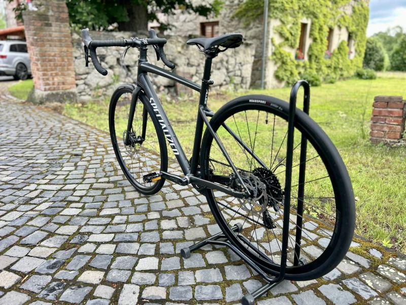 Specialized Allez E5 2026 vel 52 jen 50km!