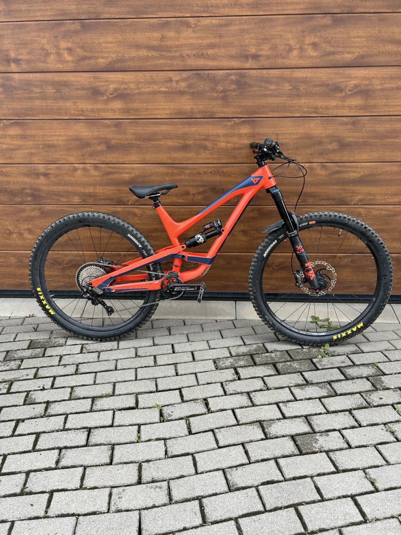 YT Capra AL 29 L