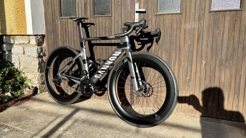 Canyon Aeroad CF SLX 7 AXS SPEED