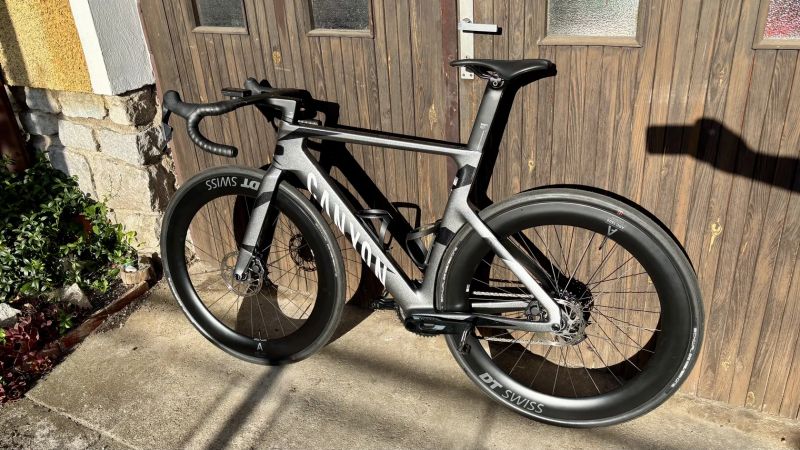 Canyon Aeroad CF SLX 7 AXS SPEED