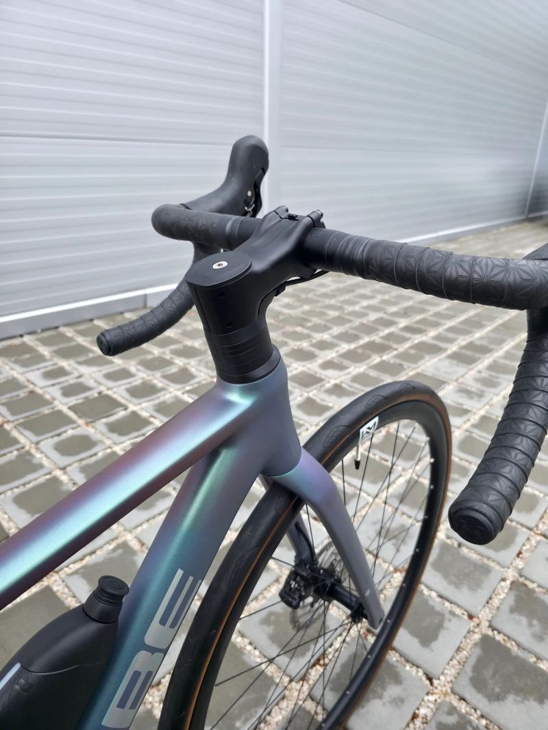Silniční kolo Cube Attain SLX 105 2026 – velikost XS
