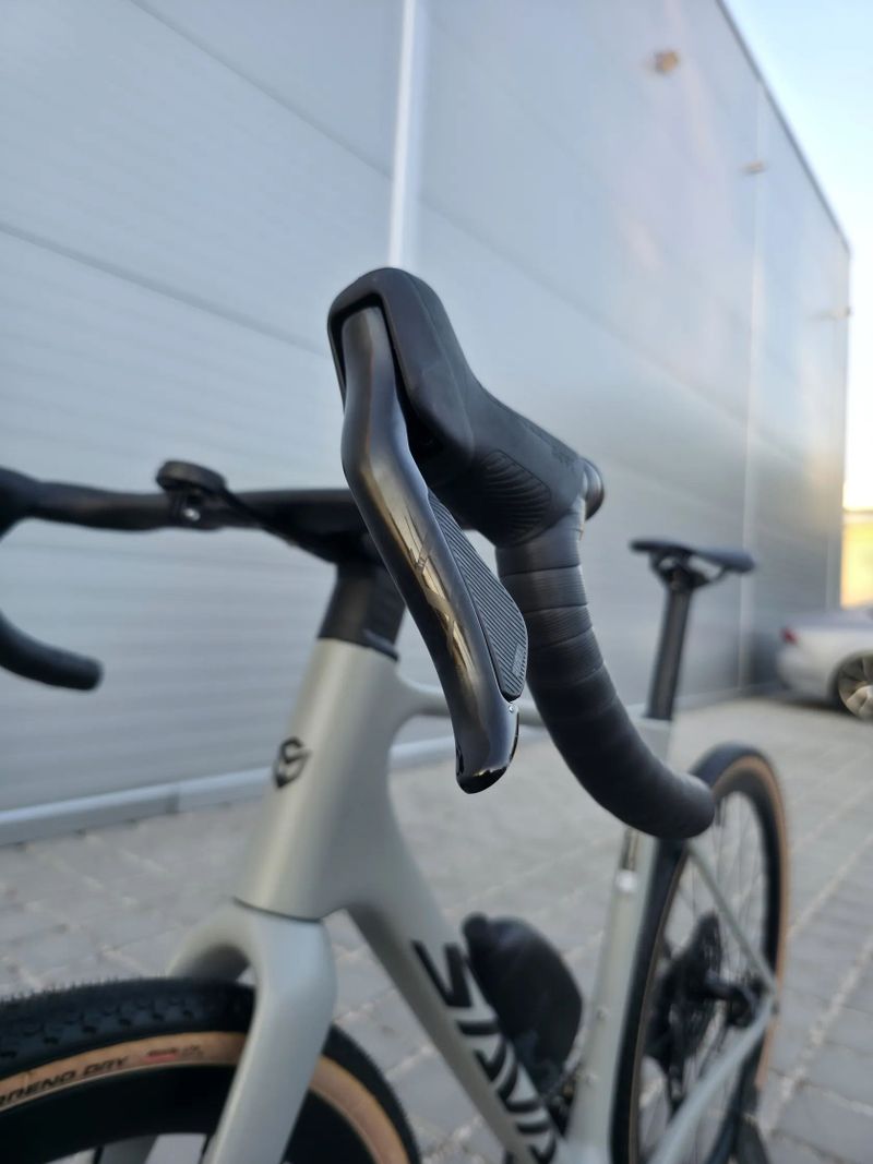 Gravel SAVA GRUS 2.0 2025 Carbon AXS 28" - velikost M