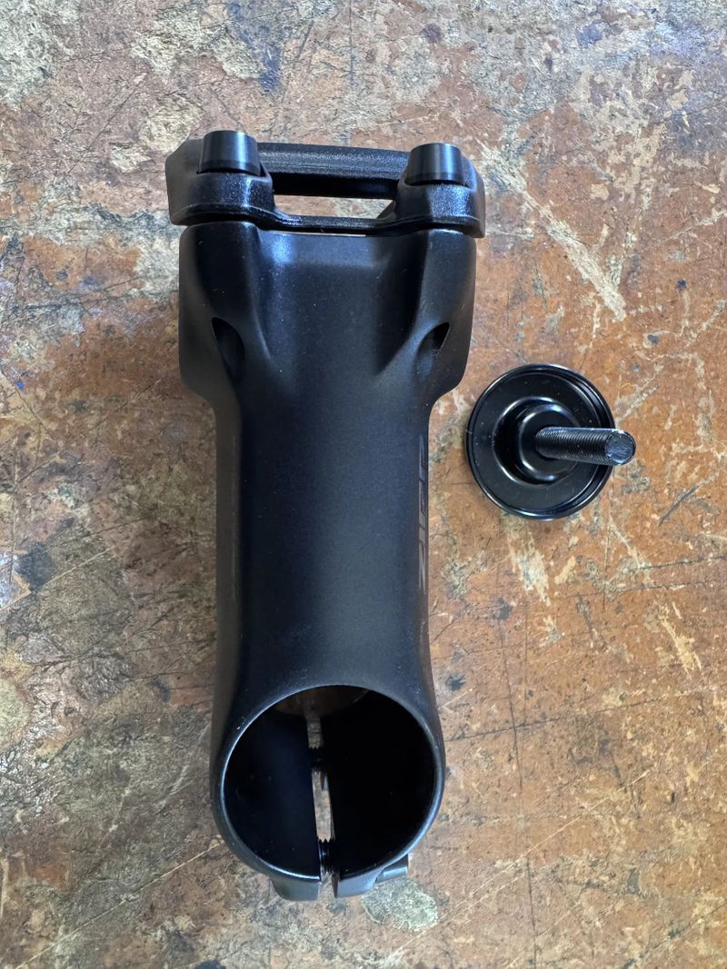 Zipp stem Service Course SL