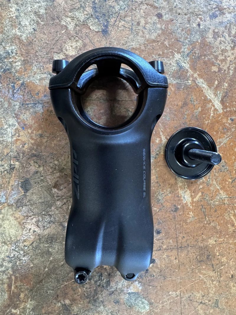 Zipp stem Service Course SL