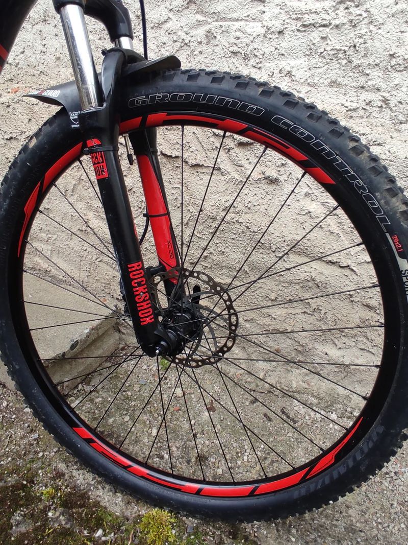 Specialized Rockhopper Comp