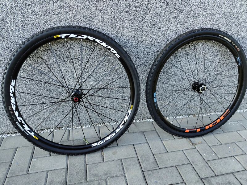 Gravel sada kol (12x100 a 12x142) Mavic + Cube