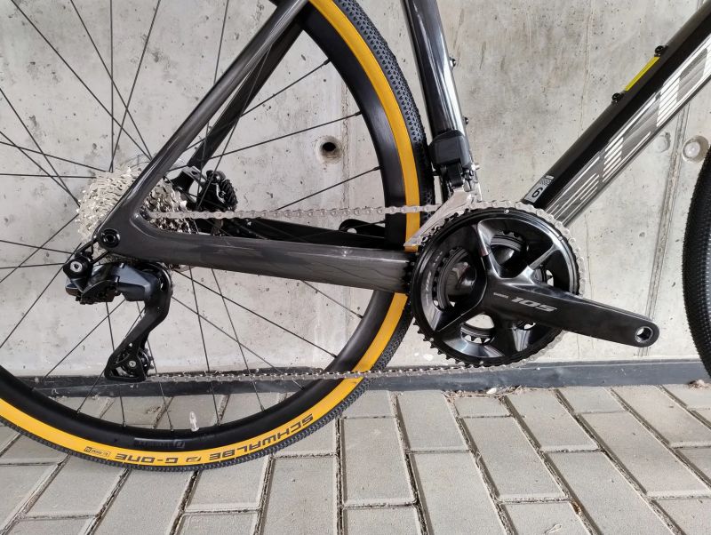 Scott Addict RC eRIDE 20 Di2 (vel. L - 56cm)
