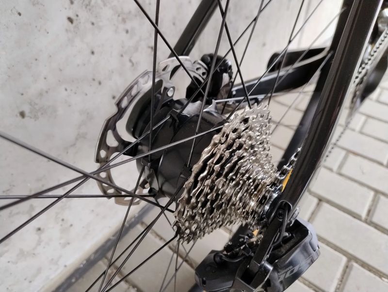 Scott Addict RC eRIDE 20 Di2 (vel. L - 56cm)