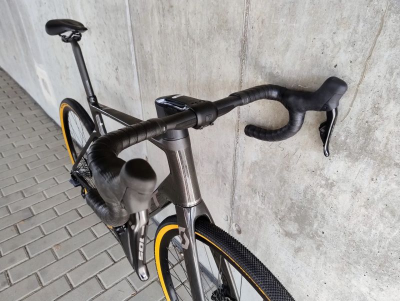 Scott Addict RC eRIDE 20 Di2 (vel. L - 56cm)