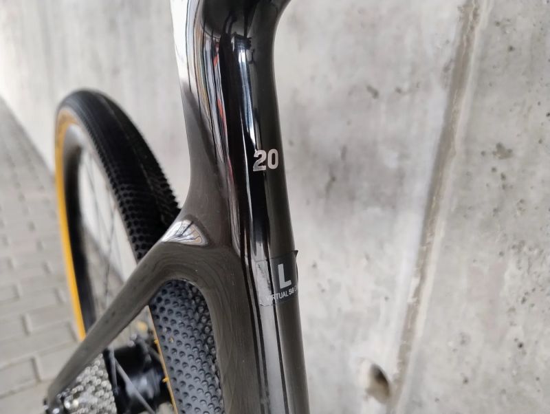 Scott Addict RC eRIDE 20 Di2 (vel. L - 56cm)