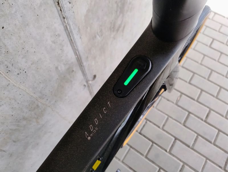 Scott Addict RC eRIDE 20 Di2 (vel. L - 56cm)