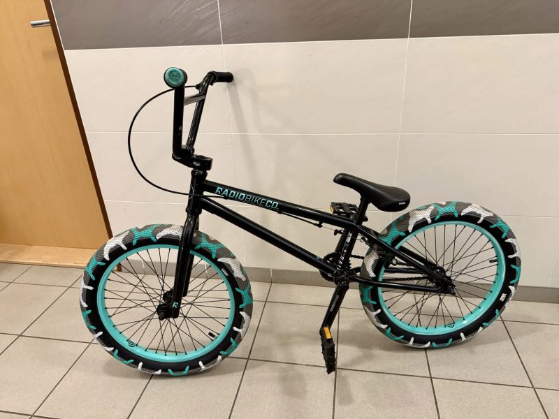 Radio Saiko 20” free style BMX