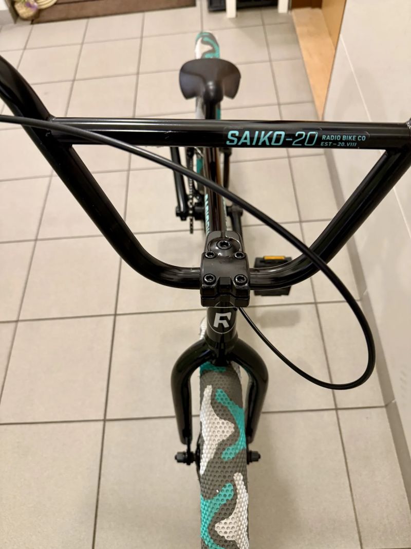 Radio Saiko 20” free style BMX