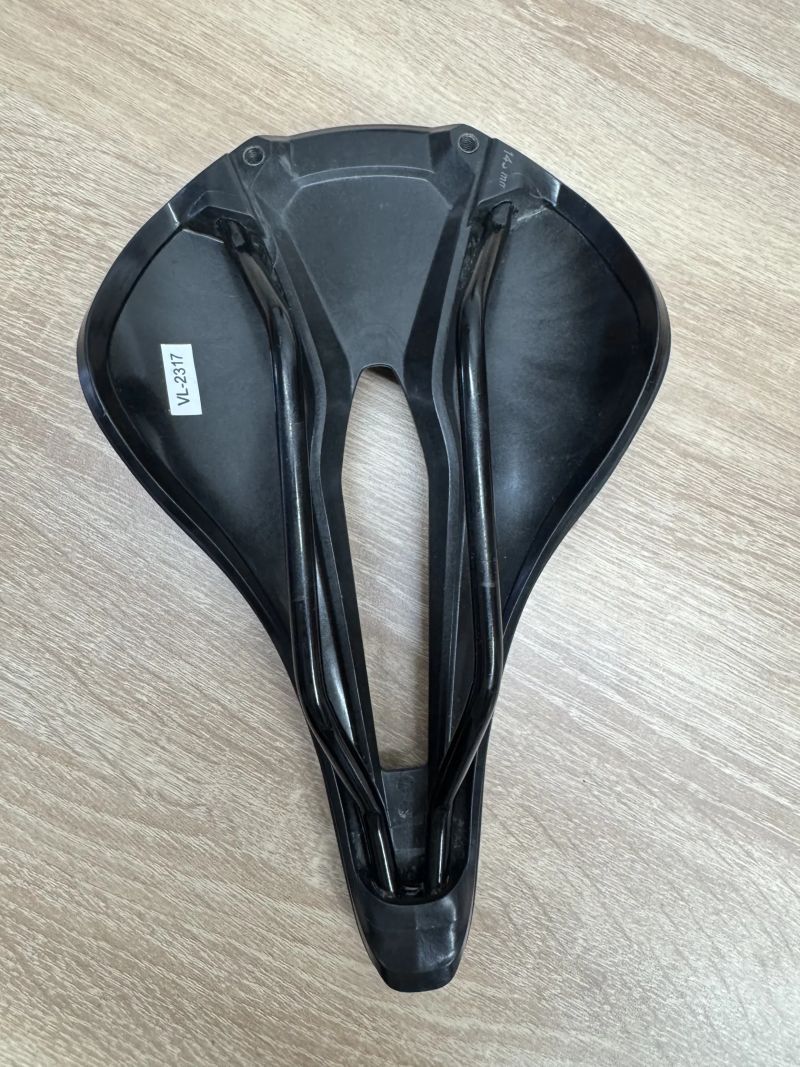 Sedlo Specialized Power Comp gel 143mm