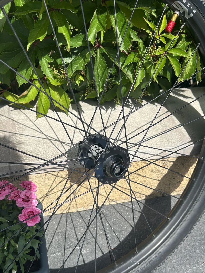 Zapletená kola 26”