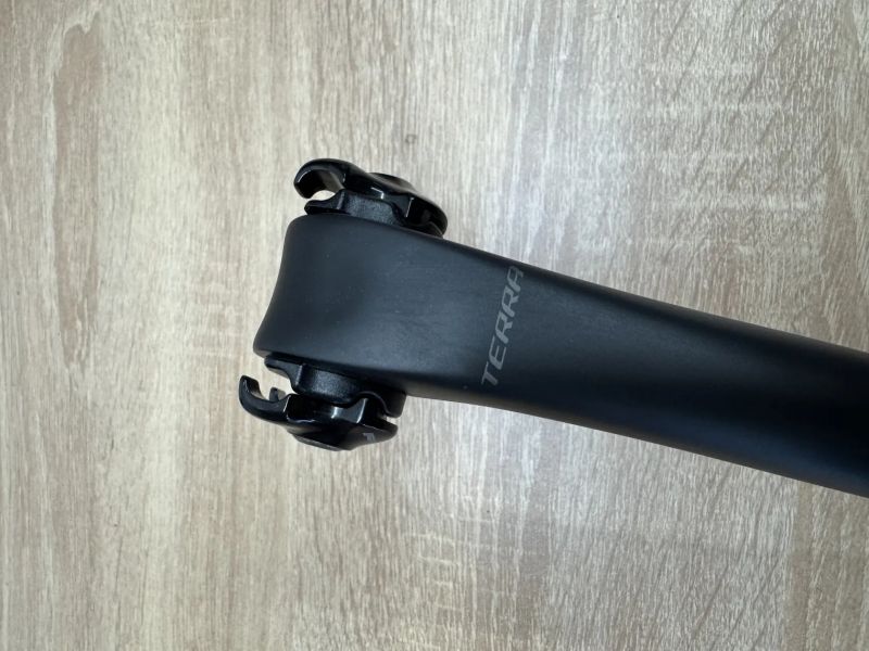 Sedlovka Specialized Roval Terra Carbon