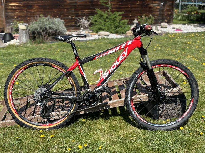 Dětská MTB karbonová raketa Ridley