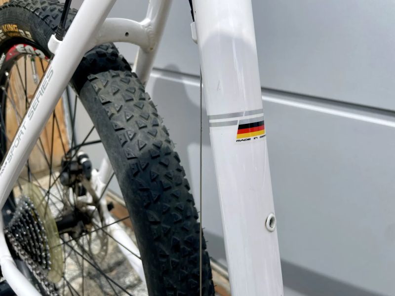 Focus Focus Killer Bee Sport Series - Top stav