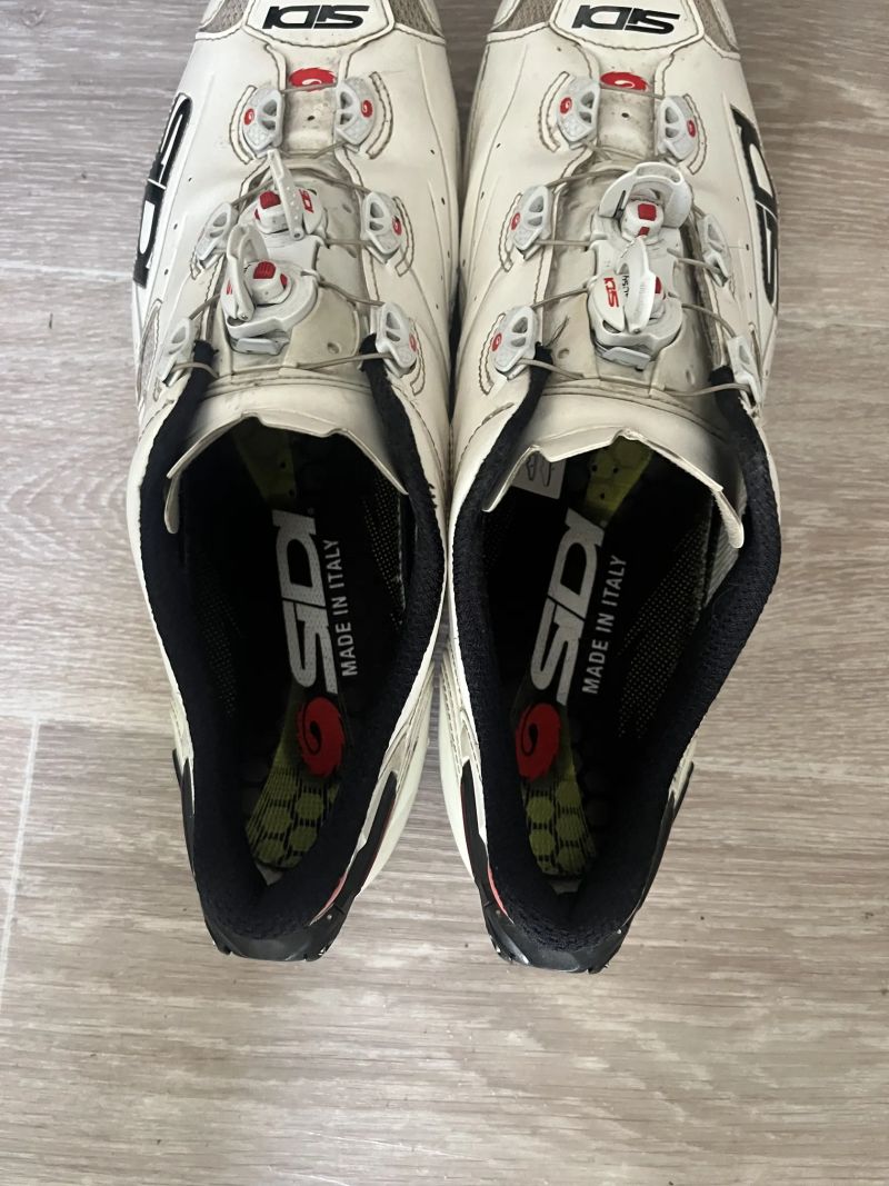 Sidi shot velikost 48 