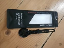 Držák Framesandgears na Garmin s Gopro