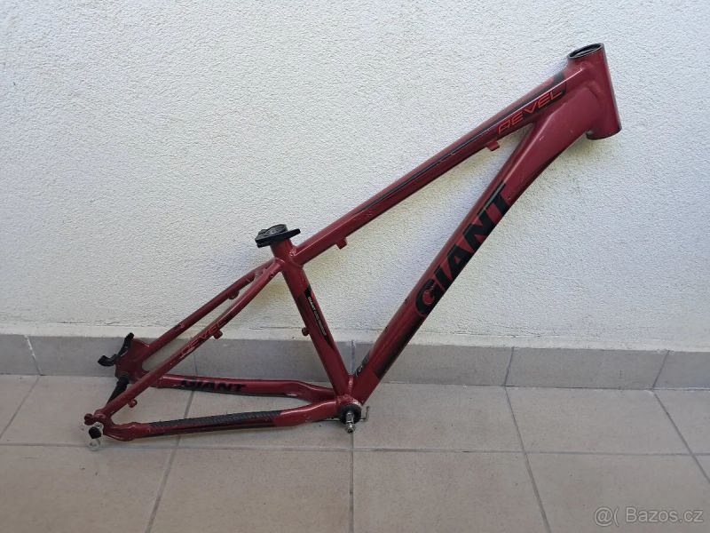 Giant REVEL 26 XS