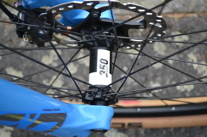 Cube Reaction C62 (L) Top Stav 9.5 kg