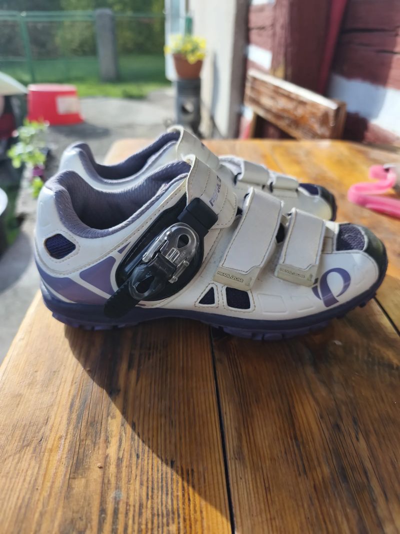 Pearl Izumi
