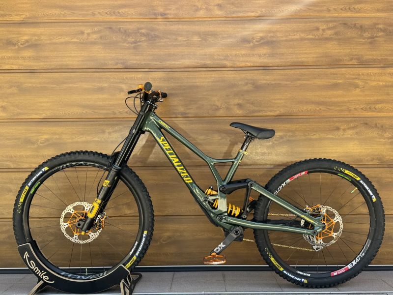 Specialized Demo Race