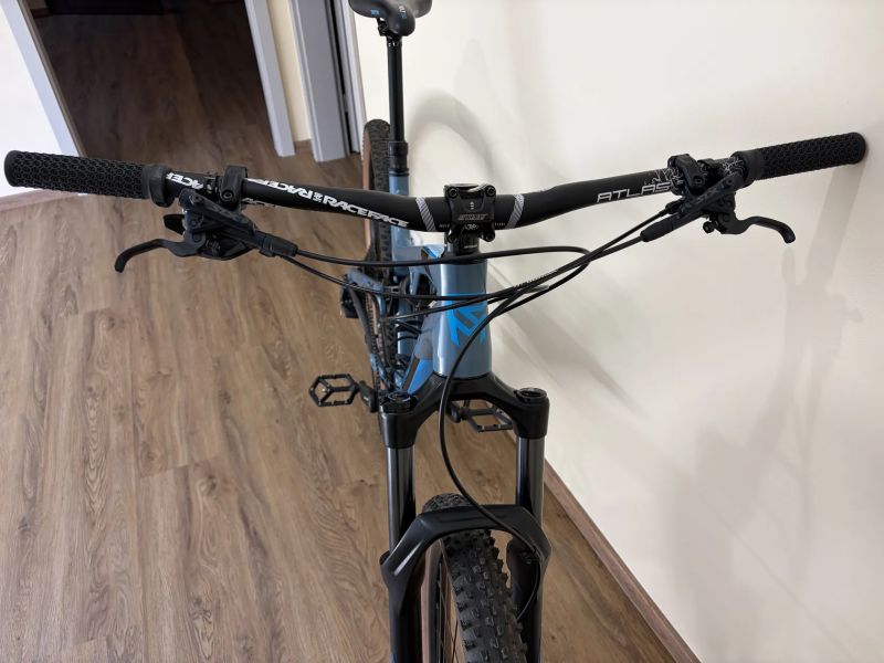 Rock Machine Blizzard XCM 30-29 L
