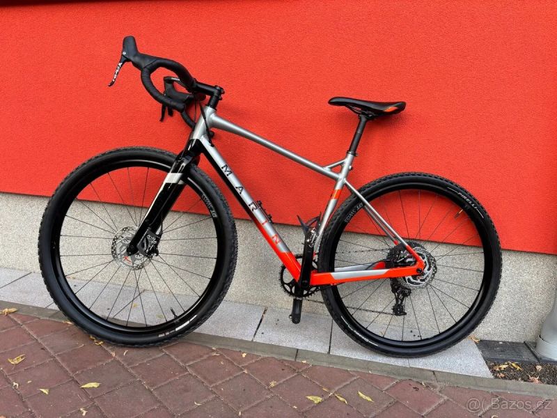 Marin Gestalt 10 - 56cm - Apex, DTSwiss, bezduše