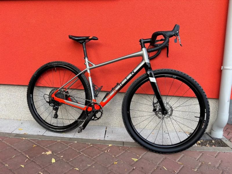Marin Gestalt 10 - 56cm - Apex, DTSwiss, bezduše