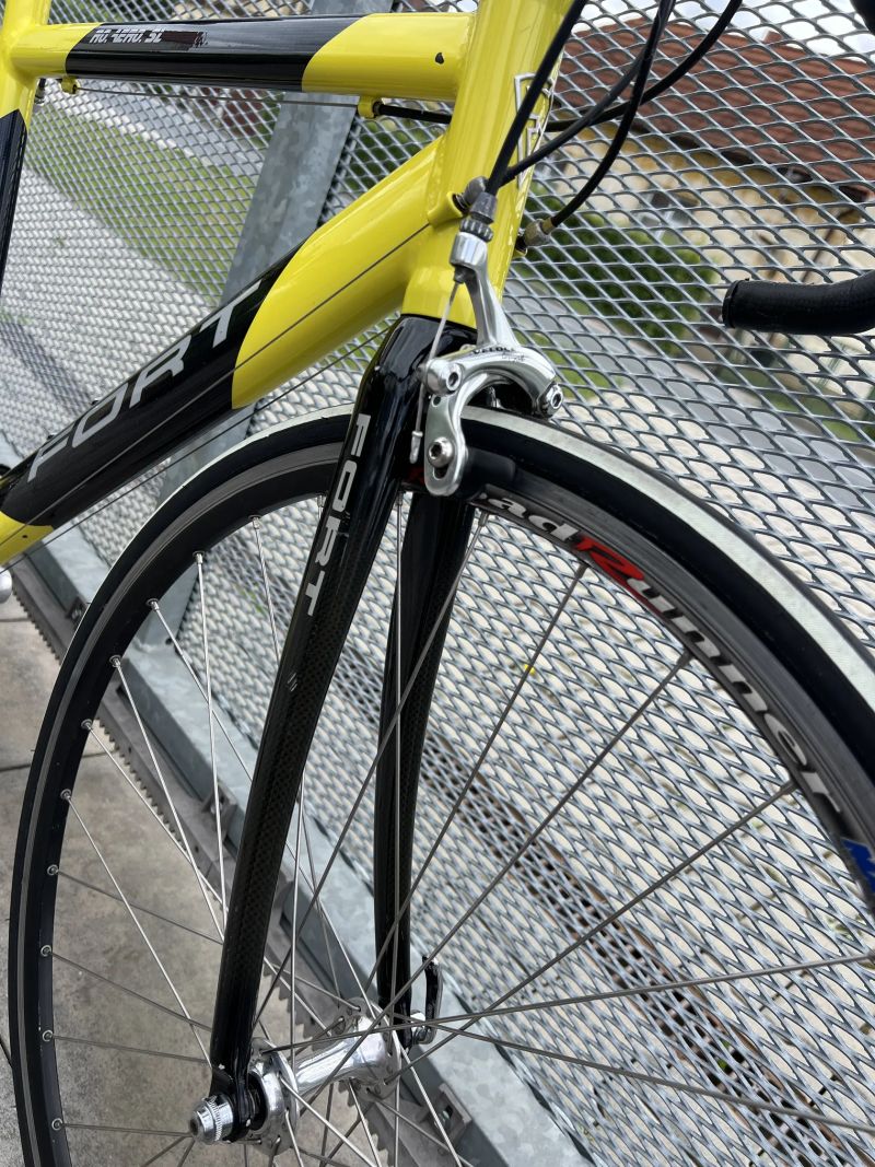 Silniční kolo FORT RO.AERO.SL ( 52 ) Campagnolo PC: 27.990kč