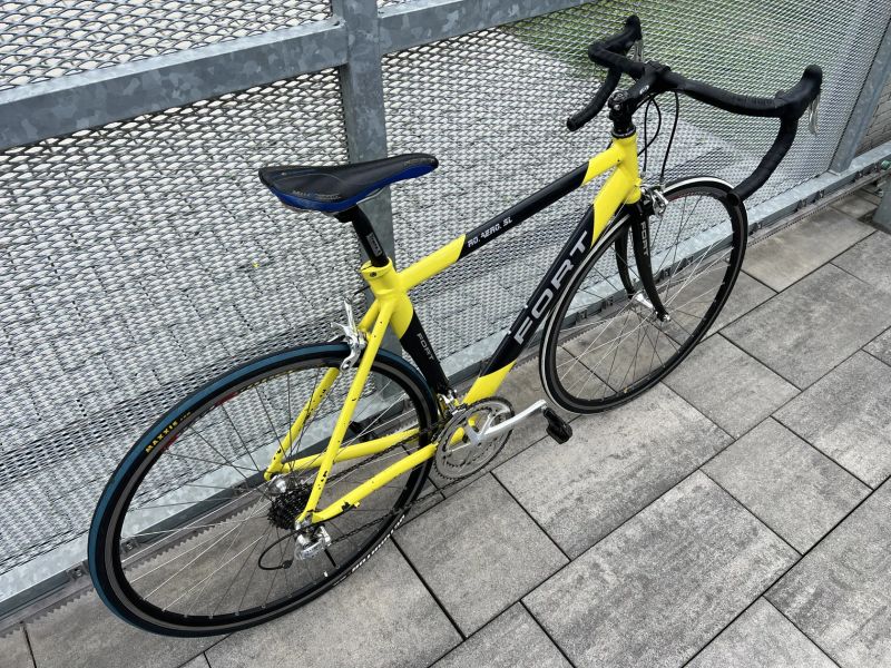 Silniční kolo FORT RO.AERO.SL ( 52 ) Campagnolo PC: 27.990kč