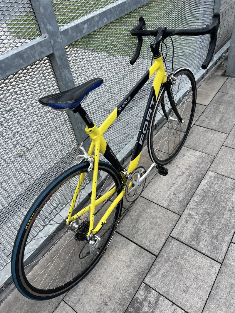 Silniční kolo FORT RO.AERO.SL ( 52 ) Campagnolo PC: 27.990kč