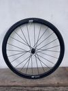 Prodám zapletená kola DT Swiss P1800 Spline 23